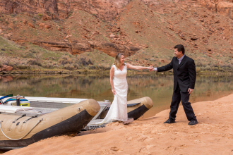 Colorado River Weddings 330 (8) Colorado River Weddings 330 (8)